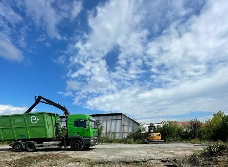 Doder Trgovina kamion